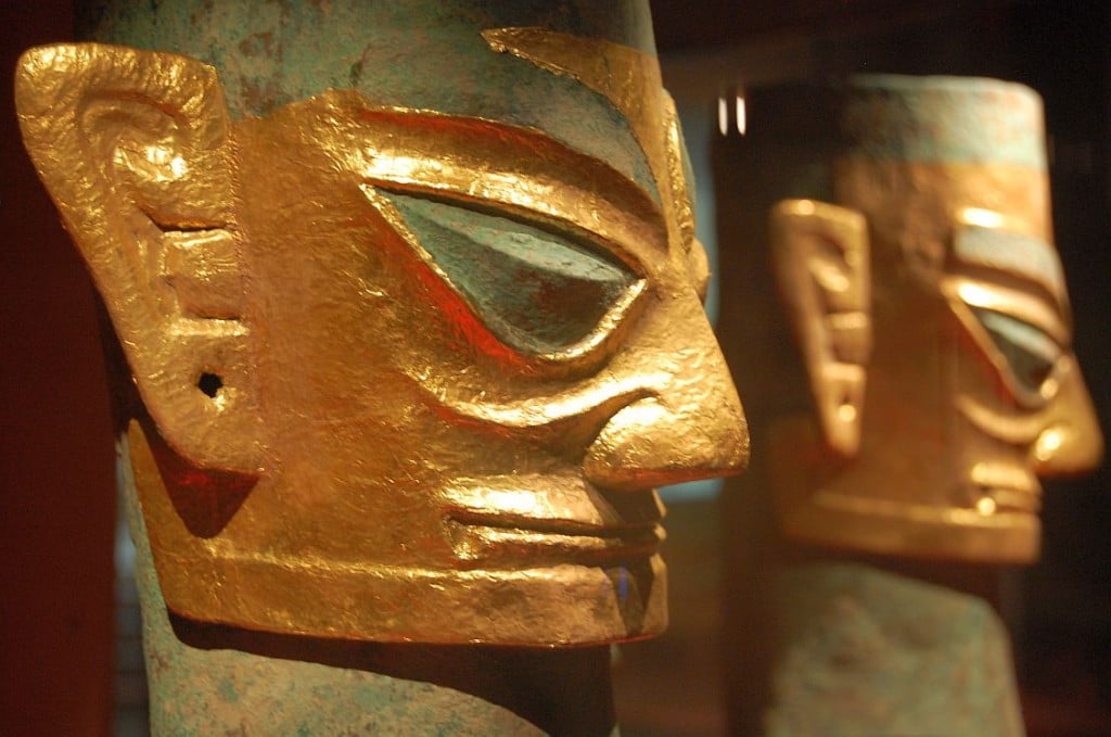 Vergoldete Masken in Sanxingdui, Chengdu