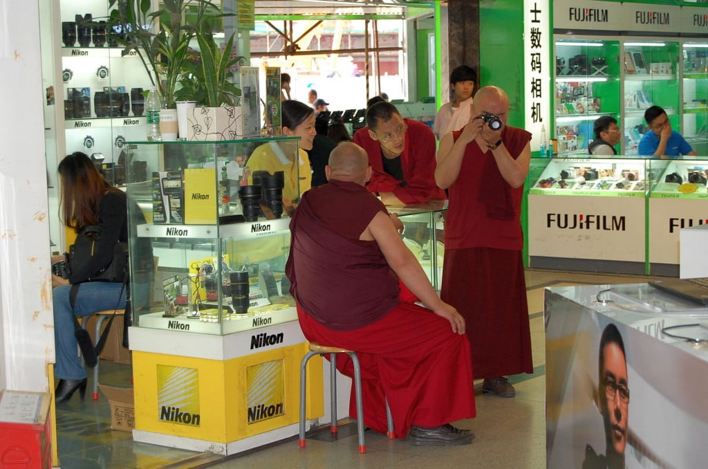 Chengdu 2013: Elektrokaufhaus