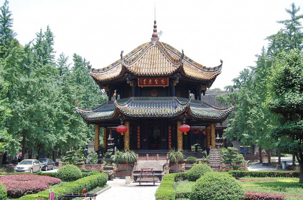 Pavillon im Park