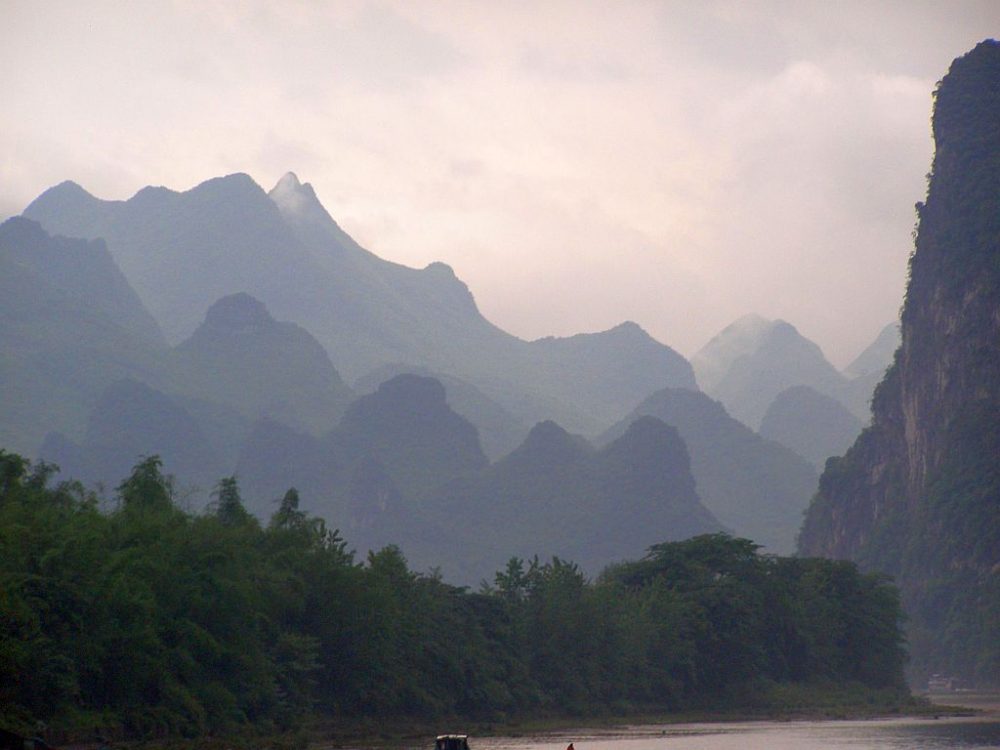 Li-Fluss