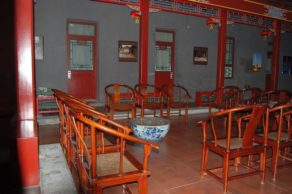 Halle des Soluxe Courtyard Hotel