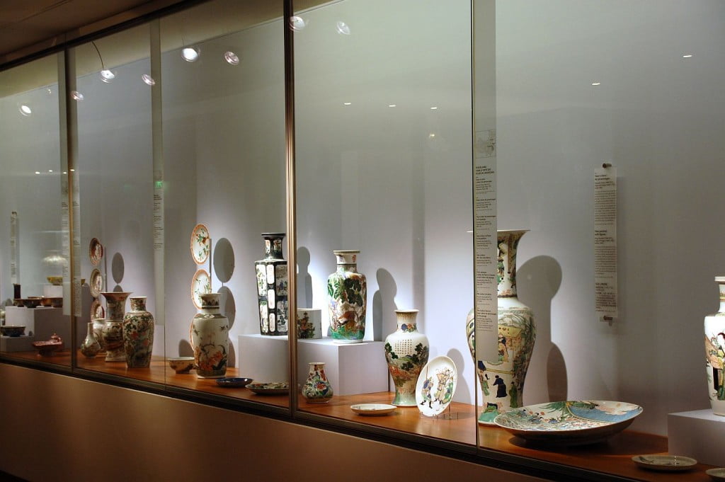 Paris Musee Guimet Porzellan
