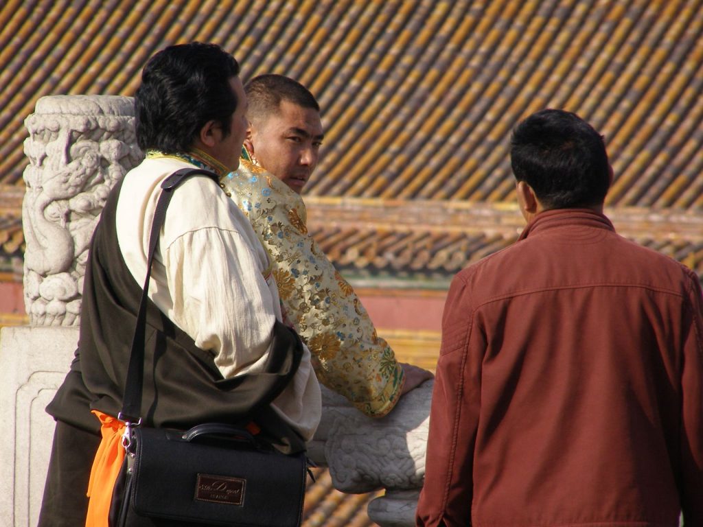 Tibeter beim Besuch im Kaiserpalast, extra feingemacht.