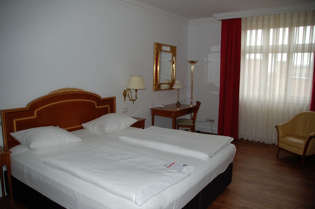 Dormero Hotel Rotes Ross Zimmer