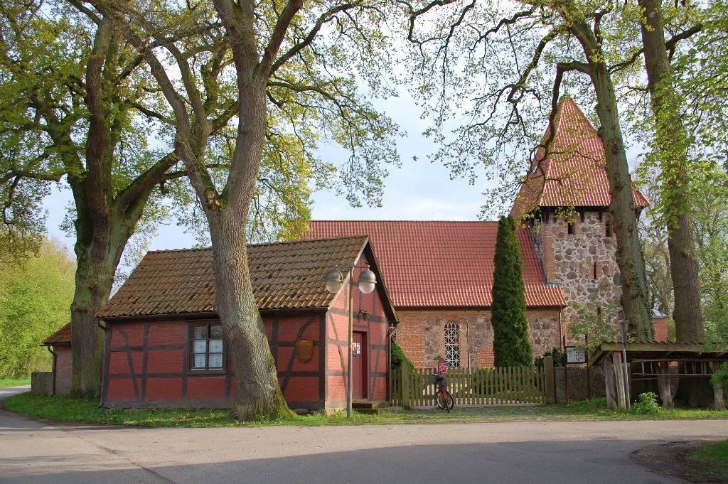 Satemin Kirche