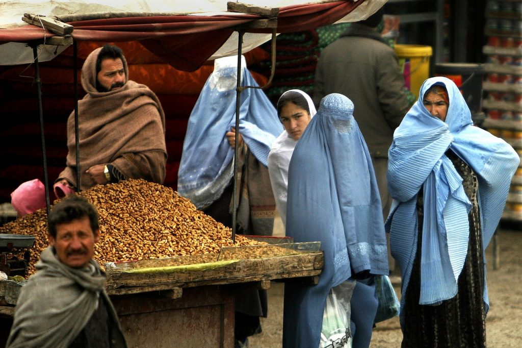 Frauen mit Burka in Afghanistan