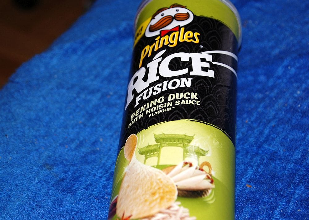 Pringles Peking Ente, Aussenansicht der Dose.