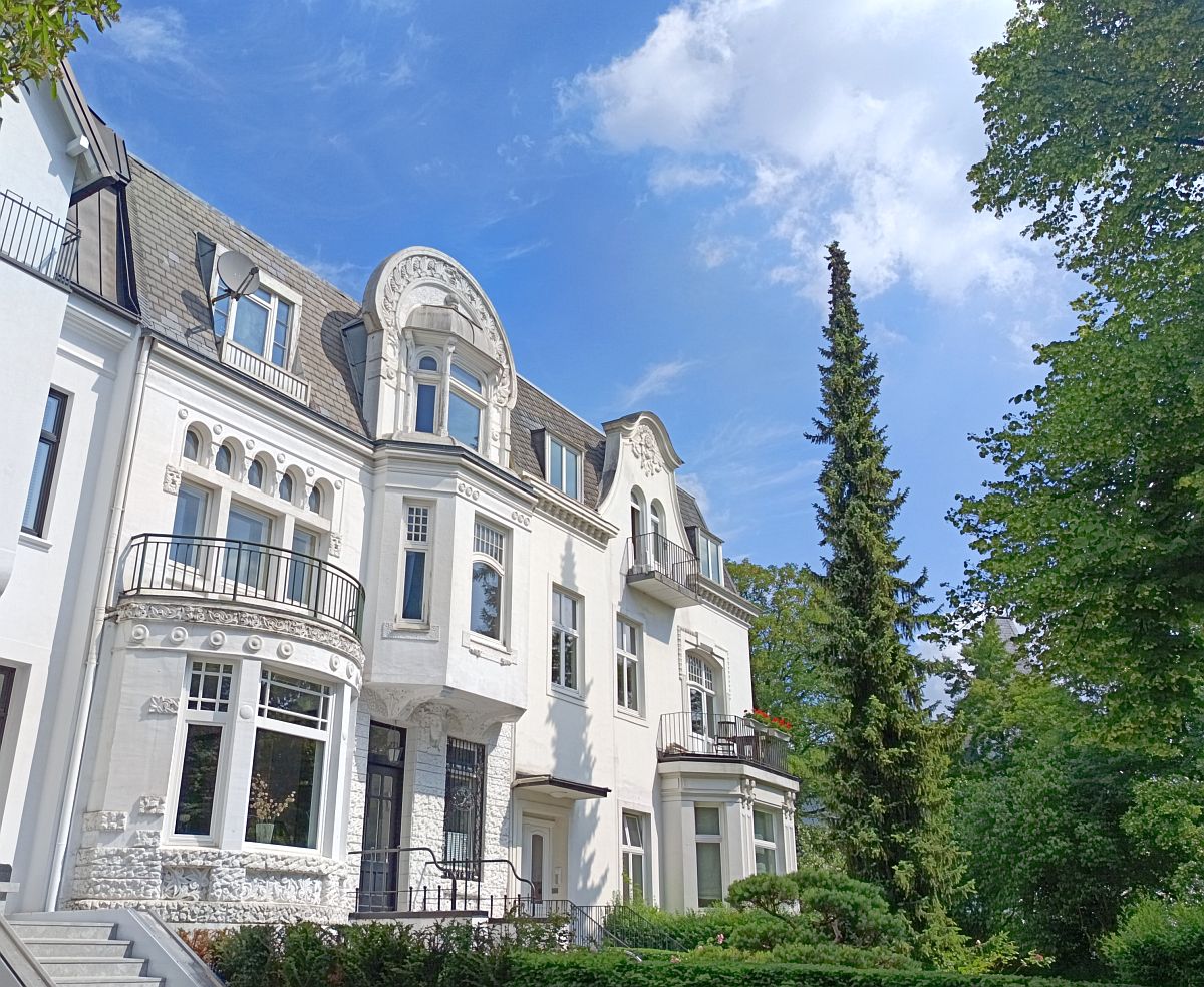 Die weissen Villen am Klosterstern