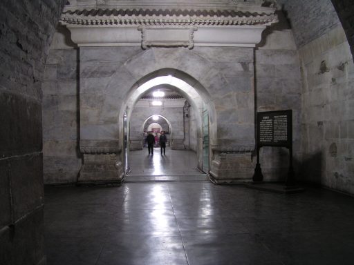 https://commons.wikimedia.org/w/index.php?curid=2817659